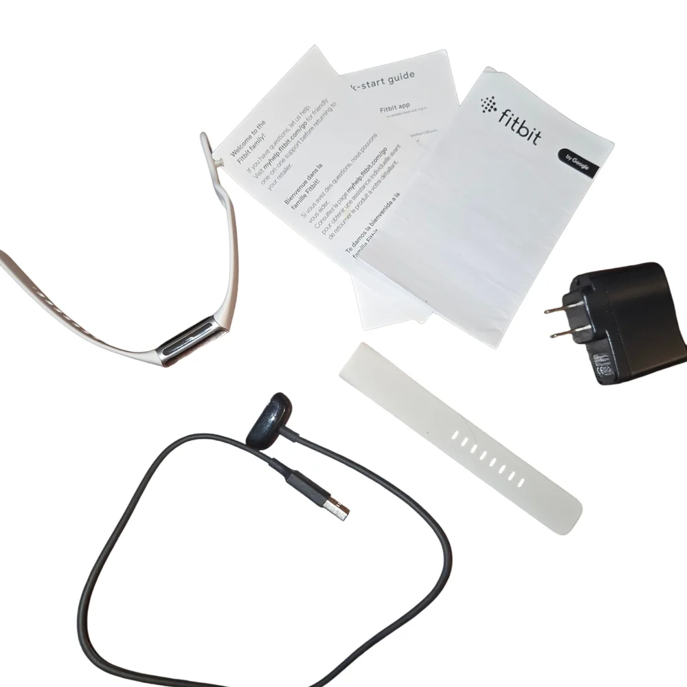 Fitbit Charge 6 With Accessory Bundle in Porcelain